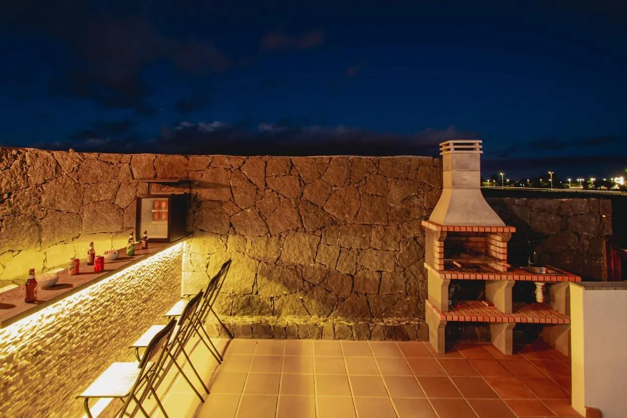 Villa Vista Reina - Luxury 6 Bedroom - Heated Pool- Views - Pool Table - Vista Lobos - Playa Blanca